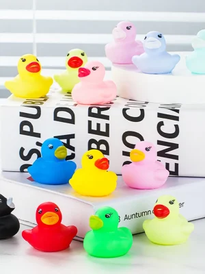 100pcs 3.5cm Squeaky Rubber Duck Bath Toys